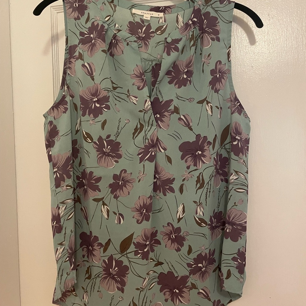 COPY - Beautiful fun2fun silky blouse, like new.